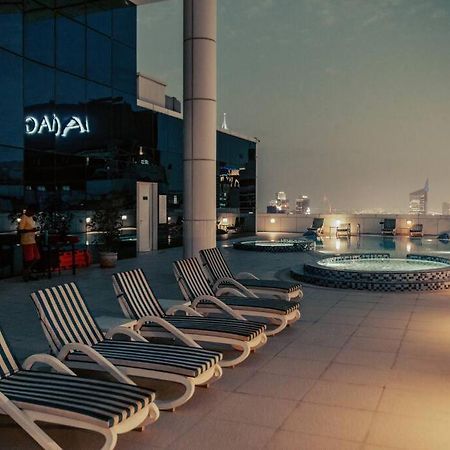 Luxury 3 Bedroom Sub Penthouse With Rooftop Pool Dubai Exterior photo