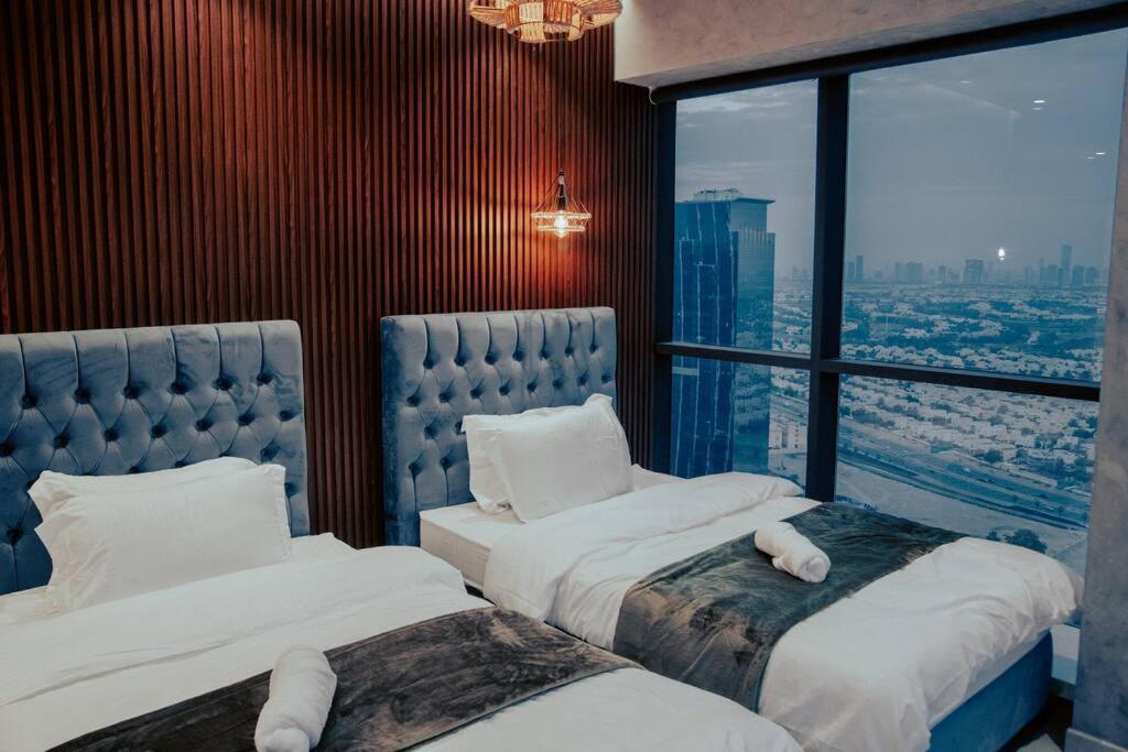 Luxury 3 Bedroom Sub Penthouse With Rooftop Pool Dubai Exterior photo